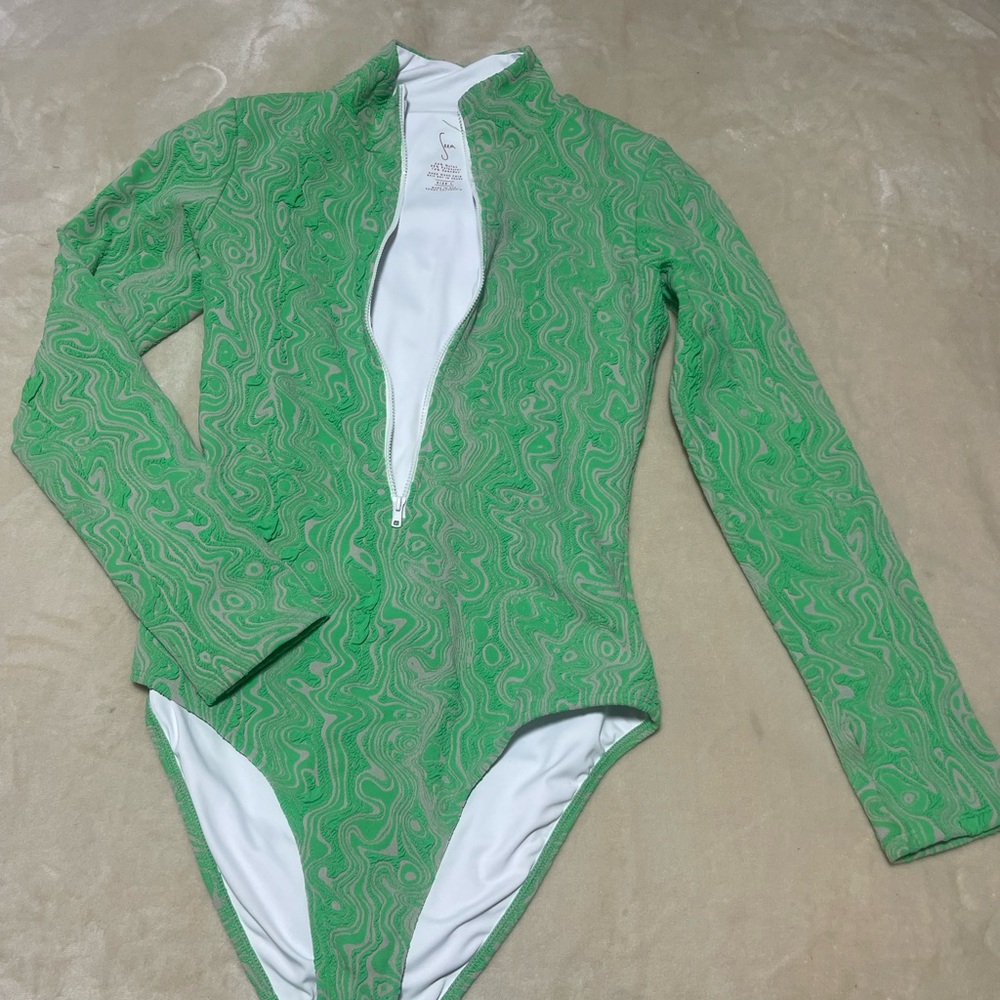 Seea Caroline One-Piece Surf Suit - Picture 6 of 6